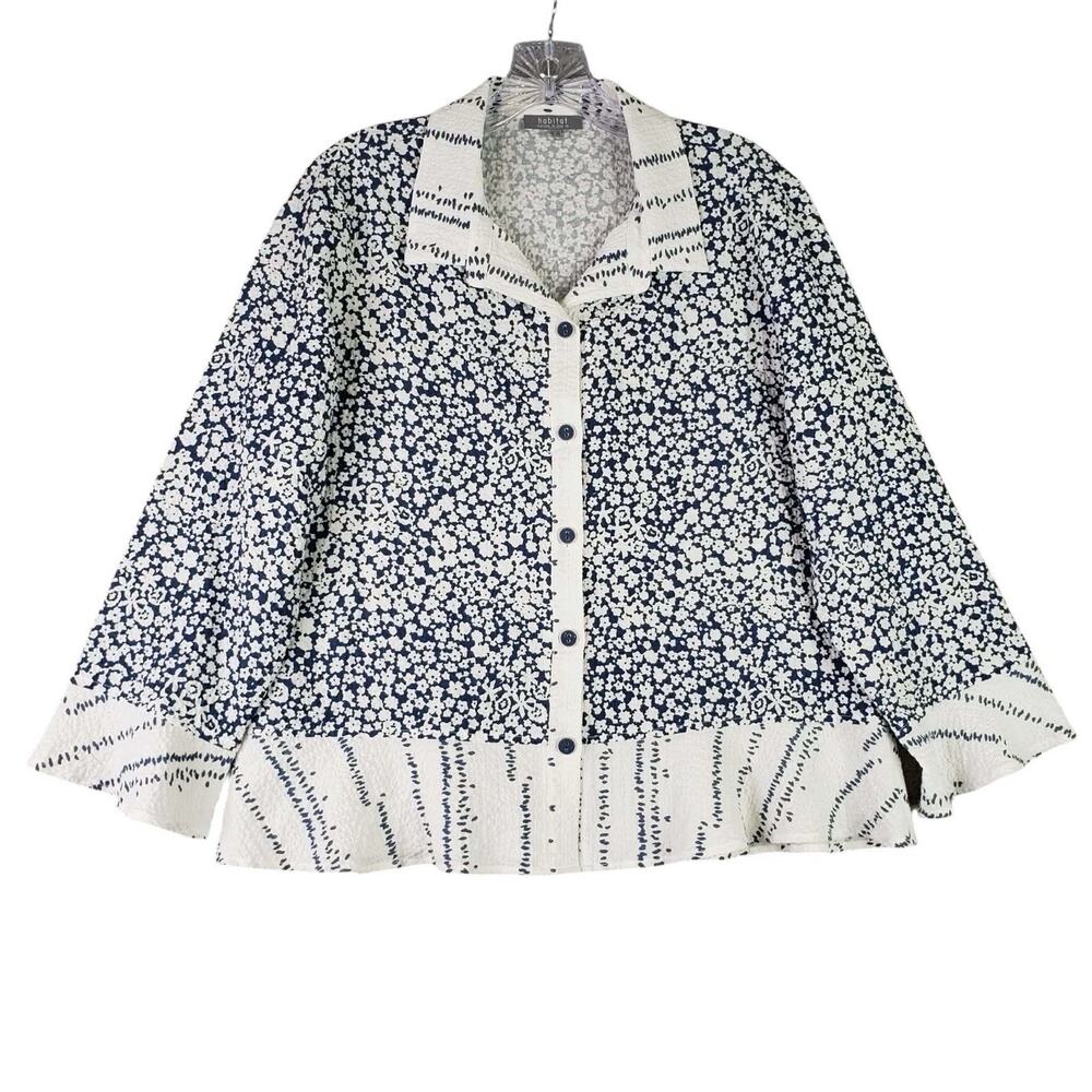 Habitat Button Up Shirt Top Women’s Size Medium M Blue White Floral LS - Picture 2 of 10